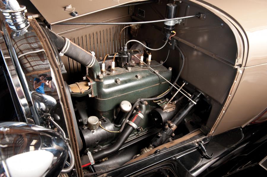  Ford Model A Roadster 1929 года  (фото 15 из 16)